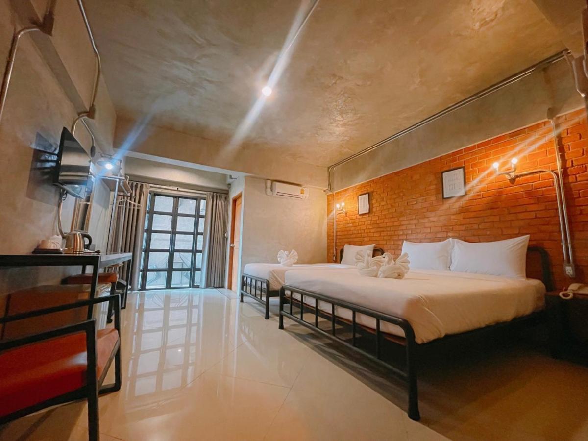 The Old Inn Udon Thani Esterno foto
