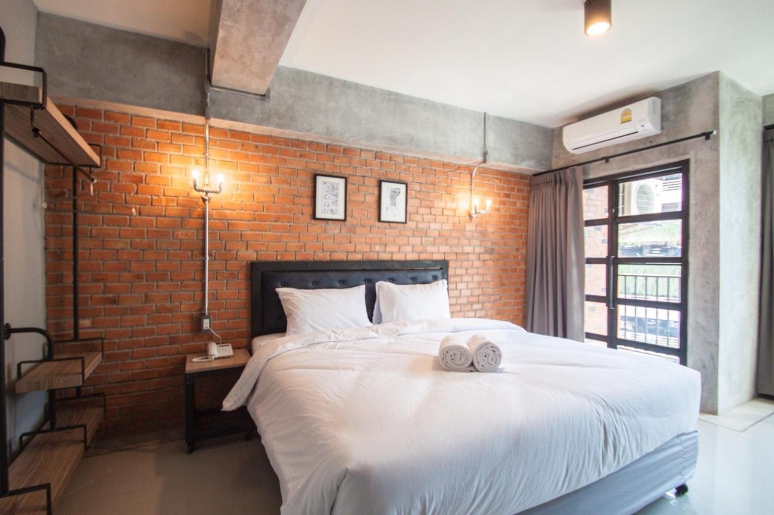 The Old Inn Udon Thani Esterno foto