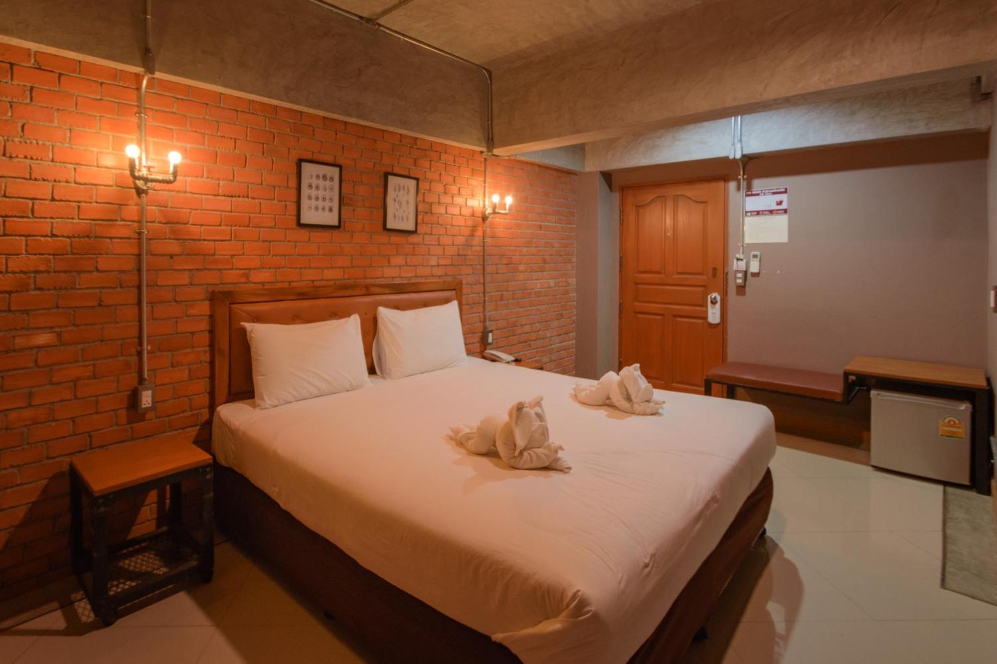 The Old Inn Udon Thani Esterno foto