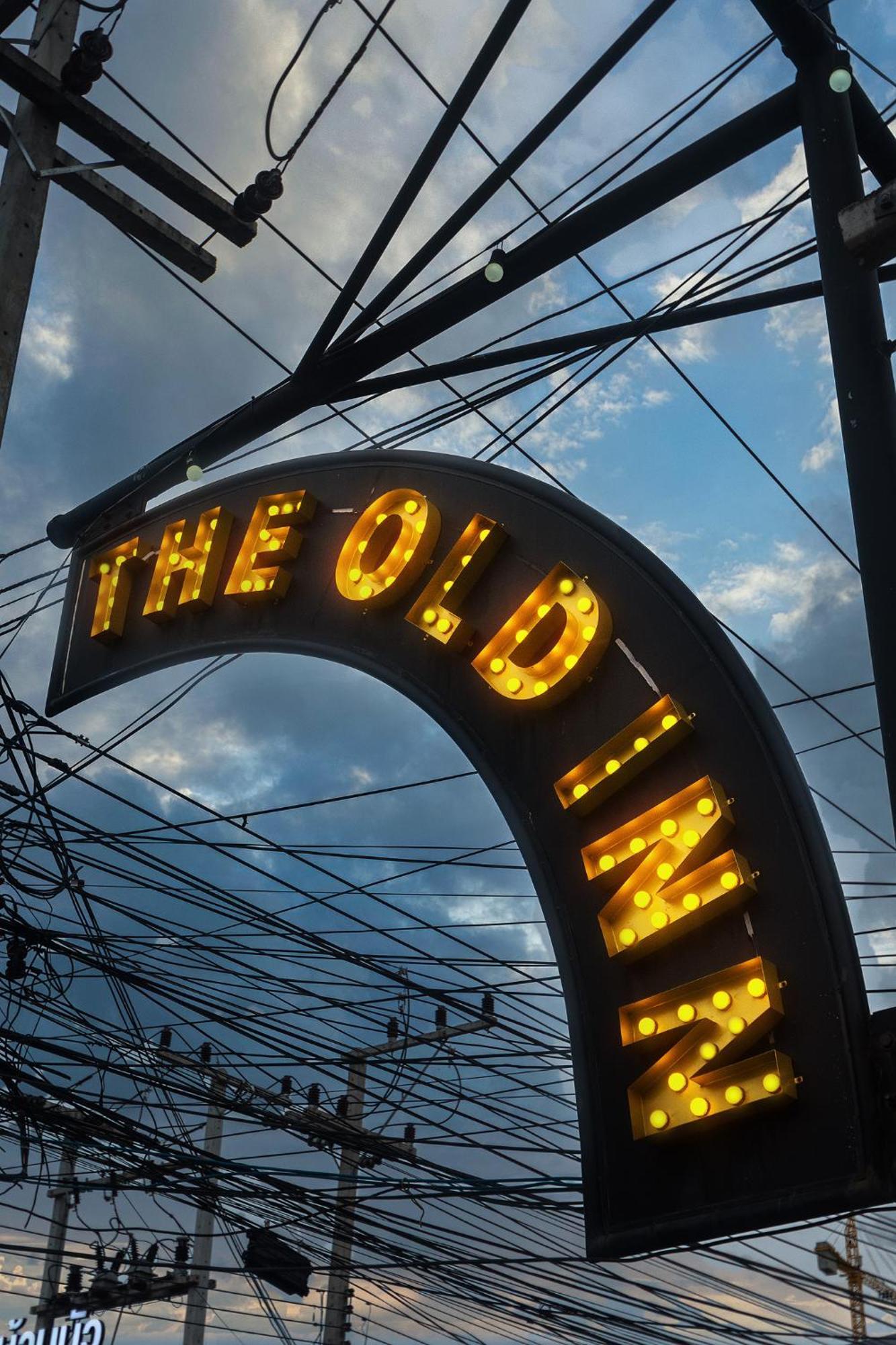 The Old Inn Udon Thani Esterno foto