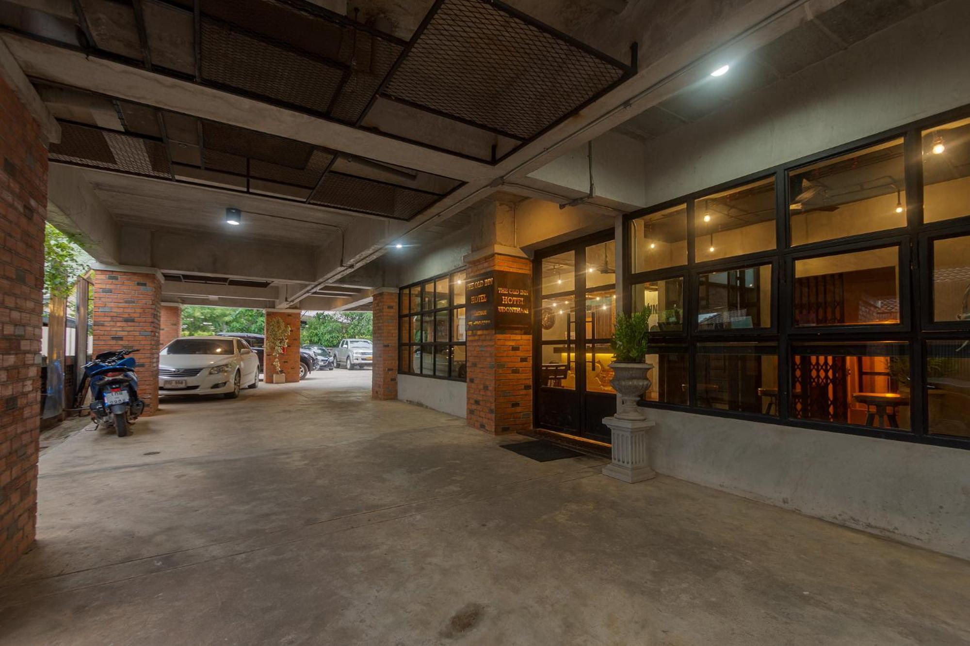 The Old Inn Udon Thani Esterno foto